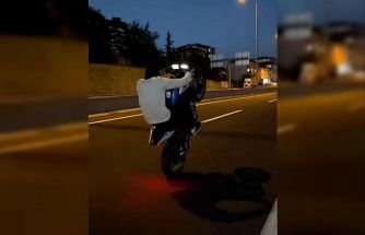 Düzce’de akrobatik hareketler yapan motosikletli "aday sürücü" çıktı