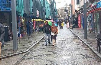 Edirne’de beklenen yağış başladı