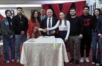 Edirne’de evlilik kredisinden faydalanan çiftler için temsili kına gecesi