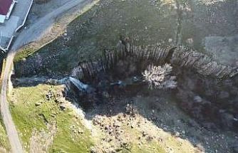 Elazığ’da 40 metre yükseklikten dökülen şelale keşfedilmeyi bekliyor