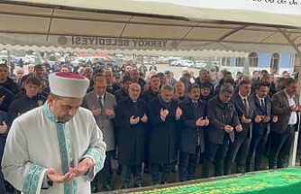 Emniyet Genel Müdürü Demirtaş, eniştesinin cenaze törenine katıldı