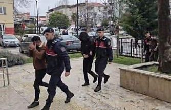 Erbaa’da bağ evinden hırsızlık yapan 6 şüpheli yakalandı