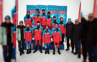 Erzincanlı kayakçılar Hakkari’den 6 madalya ile döndü