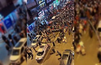 Erzurum’da Ramazan’a fener alaylı karşılama