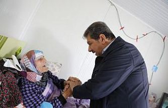 Esenler’de Sosyal Kart ile emeklilere anlamlı destek