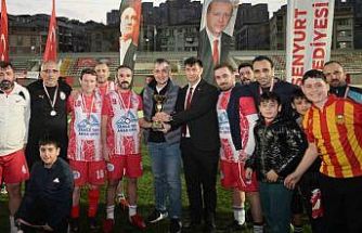 Esenyurt Belediyesi Mahalleler Arası Futbol Turnuvası’nın kazananı dostluk oldu