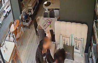 Eşini mobilya mağazasında darbetti: O anlar kamerada