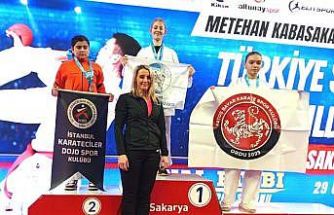 Eskişehirli sporcu Türkiye şampiyonluğu kürsüsünde