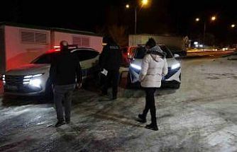 Evde zorla tutulduğunu iddia eden kadını polis ve itfaiye kurtardı