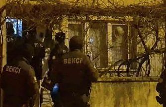 Evine pencereden giren genç, hırsız sanılarak paniğine neden oldu