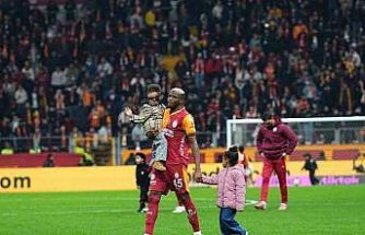 Galatasaray’da maç sonu üçlüsü Torreira ve Osimhen’den