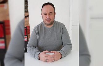 Gece yarısı kırmızı ışıkta mendil satan çocuklar için yetkililere çağrı