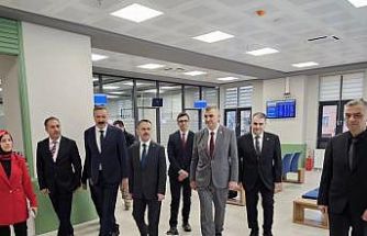 Gölcük’te yeni Hükümet Konağı hizmete girdi