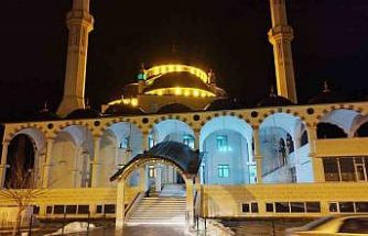 Hasköy’de ilk teravih namazı eda edildi