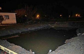 Hatay’da su dolu temelin içindeki toplarını almak isterken düşen 2 kardeş çocuk öldü