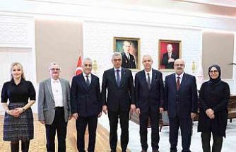 Hekimsen heyeti, Bakan Memişoğlu ile meslek kanunu ve malpraktis konusunu görüştü