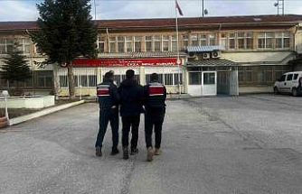 Hükümlünün kaçması ve hırsızlıktan 12 yıl hapis cezası ile aranan şahıs yakalandı