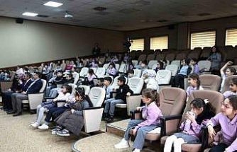 İlkokul öğrencileri Erenler Belediyesi’nde