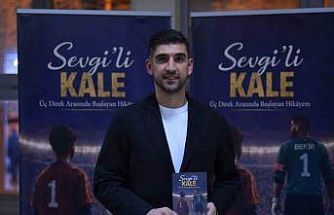 İnegölspor’un kalecisi Bekir Sevgi’nin "Sevgi’li kale" isimli kitabının lansmanı yapıldı
