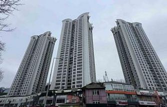 İstanbul’da lüks sitede 30’uncu kattan düşen çocuk hayatını kaybetti