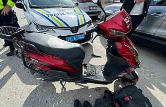 Karaman’da otomobil ile elektrikli bisiklet çarpıştı: 2 yaralı