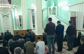 Karapınar’da ilk teravih namazı kılındı