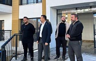 Kaymakam Pelvan deprem konutlarında incelemelerde bulundu