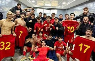 Kayserispor U19 PAF takımı geriden gelerek kazandı