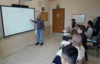 KBÜ Yabancı Diller Yüksekokulunda dijital altyapı yenilendi