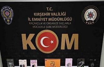 Kırşehir’de gümrük kaçağı cep telefonu ele geçirildi