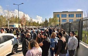 KKTC’de fiber optik protokolüne karşı Meclis önünde eylem