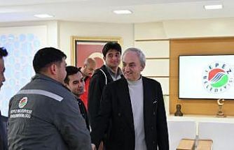 Kocagöz’den belediyedeki sezonluk işçilere daimi iş müjdesi