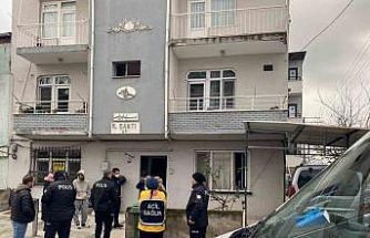 Komşuları ihbar etti, binadaki kötü koku ölümü ortaya çıkardı