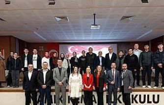 Korkma gençliğin ruhu burada bilgi yarışması yapıldı