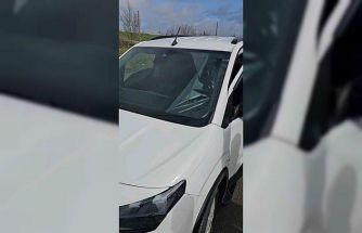 Koyu renk cam filmli araçlara izin verilmedi