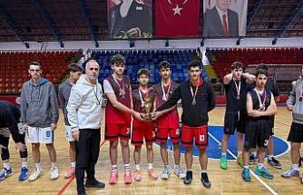 Kütahya’da Okullar Arası Gençler 3x3 Basketbol İl Birinciliği tamamlandı