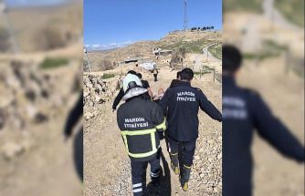 Mardin’de boş havuza düşen kişi yaralandı