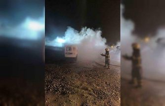 Mardin’de seyir halindeki ticari araç alevlere teslim oldu