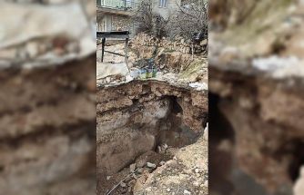 Mardin’de yağışların ardından toprak çökmesi meydana geldi