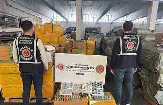 Mersin’de 1,5 milyar lira değerinde 116 bin kaçak kol saati ele geçirildi