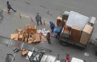 Mersin’de halk sağlığını tehdit eden çöp ev temizlendi