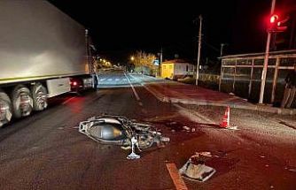 Mersin’de kamyonet ile motosiklet çarpıştı: 1 ölü