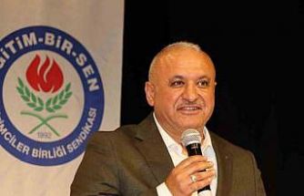 Miran: "28 Şubat gibi karanlık dönemlerde Eğitim-Bir-Sen yasakçı zihniyete karşı asil bir direniş sergiledi"