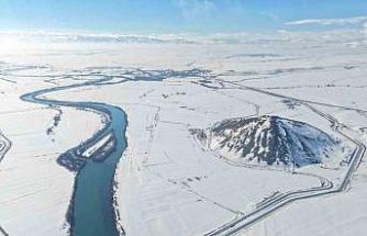 Muş Piramidi kış manzarasıyla mest etti