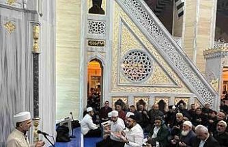 Muş’ta Berat Kandili’nde camiler doldu taştı