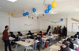 Muş’ta öğrencilerden Ramazan’a özel sınıf ve okul süslemesi