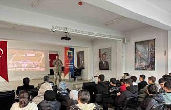 Muş’ta öğrencilere Jandarma Teşkilatı’nın tanıtımı yapıldı