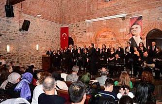 Osmangazi Belediyesi’nden türkülerle dolu unutulmaz konser