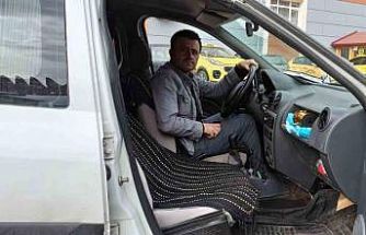 Otomobilini 50 gram altın karşılığında satışa çıkardı