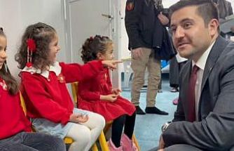 Özalp’ta bayrak haftası etkinliği